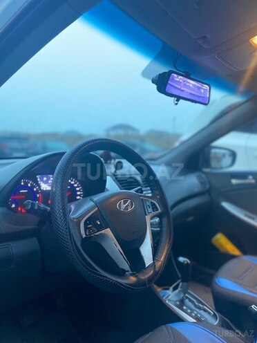 Hyundai Accent 2013, 181,660 km - 1.6 л - Bakı
