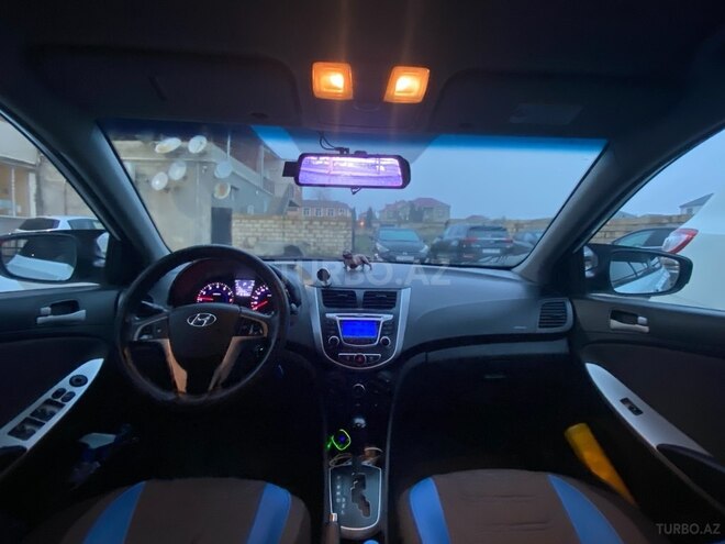 Hyundai Accent 2013, 181,660 km - 1.6 л - Bakı
