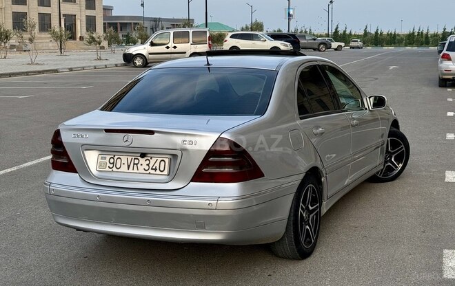 Mercedes C 220 d 2001, 345,764 km - 2.2 л - Bakı