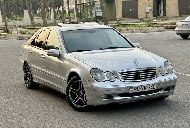Mercedes C 220 d 2001, 345,764 km - 2.2 л - Bakı