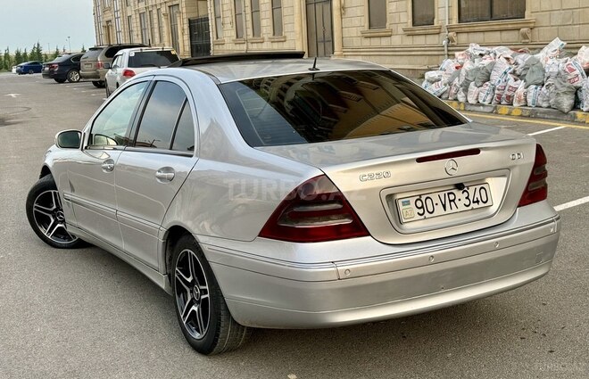 Mercedes C 220 d 2001, 345,764 km - 2.2 л - Bakı