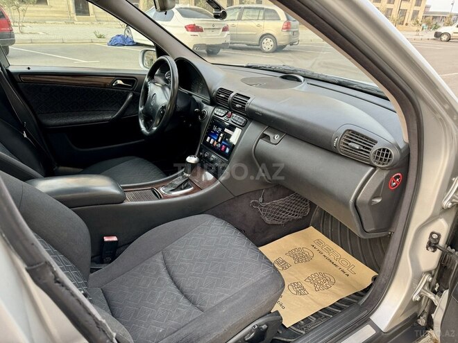 Mercedes C 220 d 2001, 345,764 km - 2.2 л - Bakı