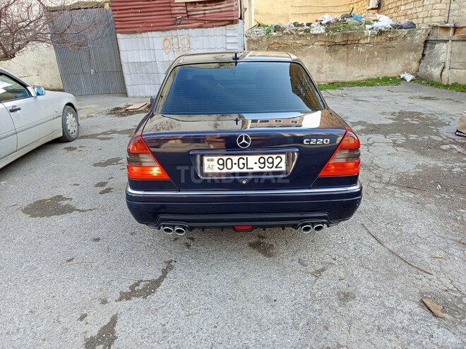 Mercedes C 220 1995, 228,000 km - 2.2 l - Bakı