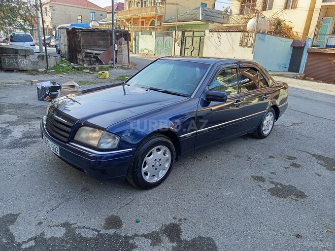 Mercedes C 220 1995, 228,000 km - 2.2 l - Bakı