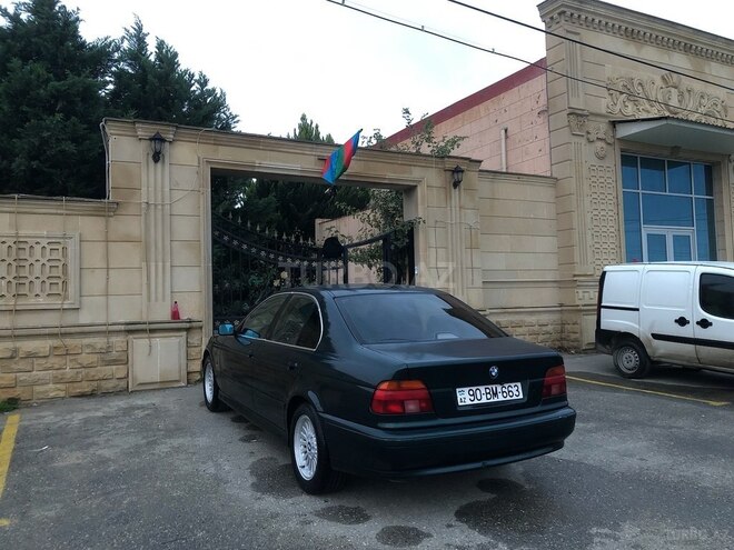 BMW 523 1996, 400,000 km - 2.5 l - Bakı