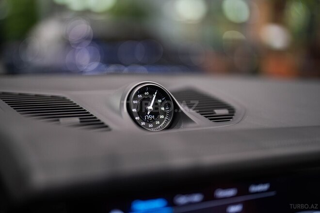 Porsche Cayenne E-hybrid Coupe-15