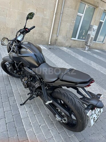 Yamaha  2020, 4,000 km - 0.7 л - Bakı