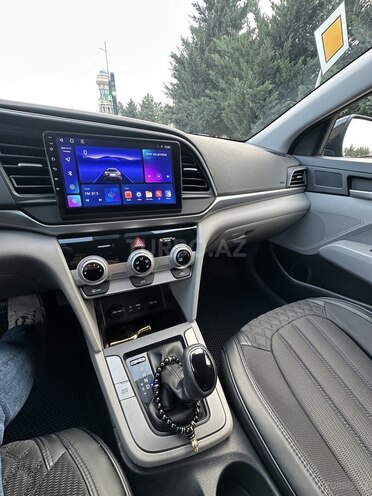 Hyundai Elantra 2019, 160,000 km - 2.0 l - Xaçmaz