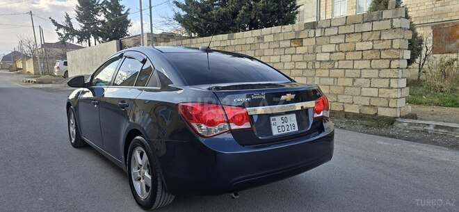 Chevrolet Cruze 2015, 218,500 km - 1.4 l - Quba