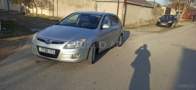 Hyundai i30 2008, 270,000 km - 1.6 л - Sumqayıt