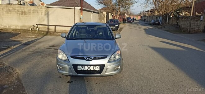 Hyundai i30 2008, 270,000 km - 1.6 л - Sumqayıt