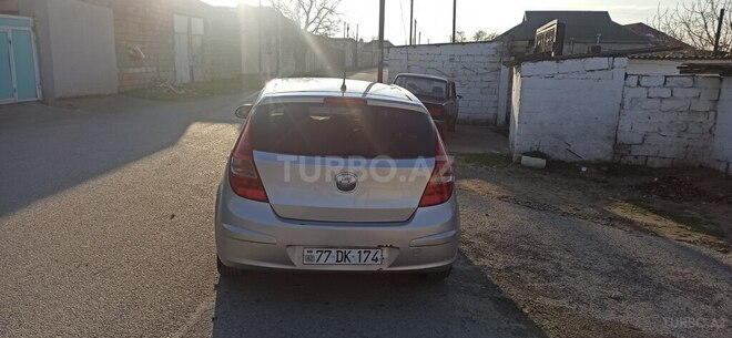Hyundai i30 2008, 270,000 km - 1.6 л - Sumqayıt