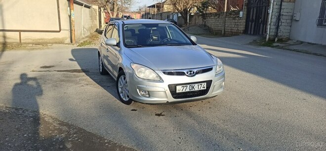 Hyundai i30 2008, 270,000 km - 1.6 л - Sumqayıt