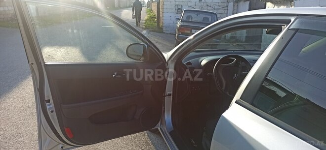 Hyundai i30 2008, 270,000 km - 1.6 л - Sumqayıt