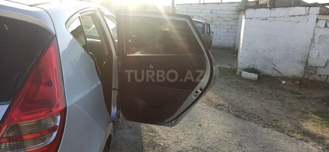 Hyundai i30 2008, 270,000 km - 1.6 л - Sumqayıt