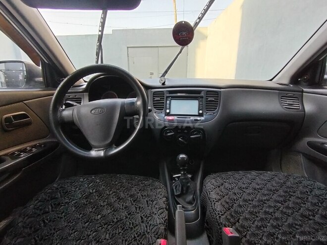 Kia Rio 2011, 350,000 km - 1.4 l - Gəncə
