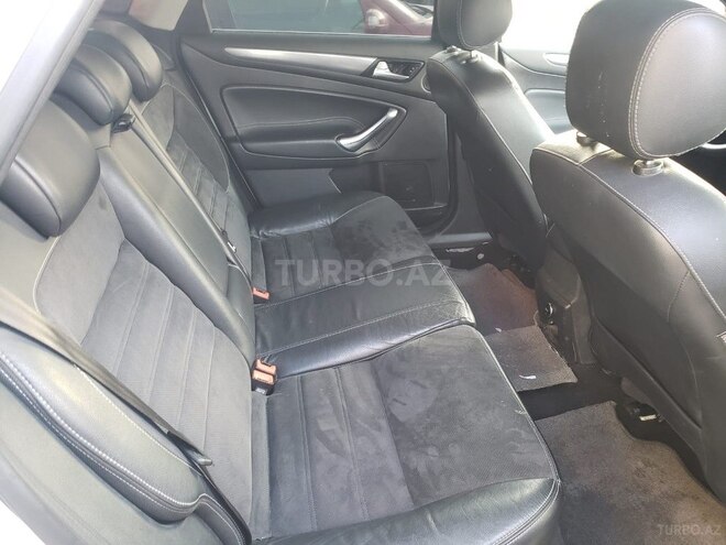 Ford Mondeo 2014, 88,500 km - 2.3 l - Bakı