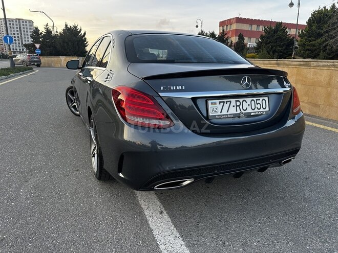 Mercedes C 300 4MATIC 2015, 146,295 km - 2.0 l - Bakı