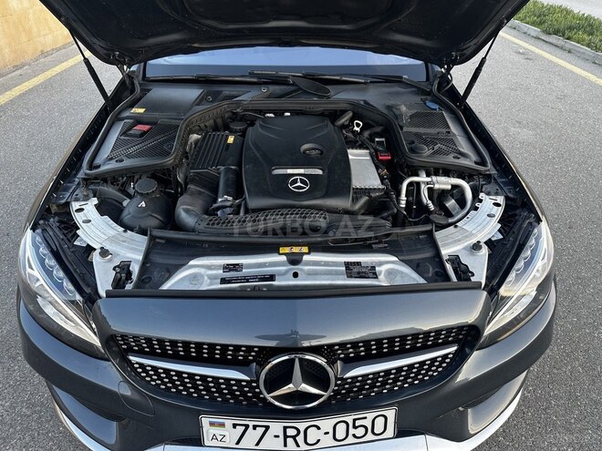 Mercedes C 300 4MATIC 2015, 146,295 km - 2.0 l - Bakı