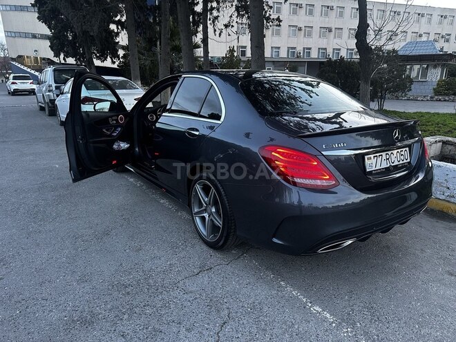 Mercedes C 300 4MATIC 2015, 146,295 km - 2.0 l - Bakı