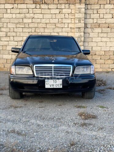 Mercedes C 230 1997, 256,000 km - 2.3 л - Bakı