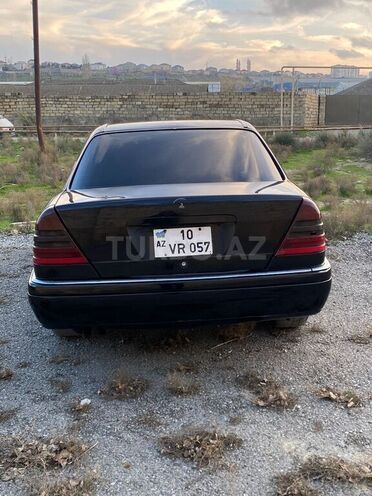 Mercedes C 230 1997, 256,000 km - 2.3 л - Bakı