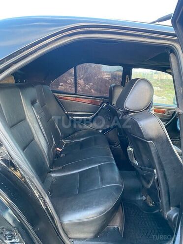 Mercedes C 230 1997, 256,000 km - 2.3 л - Bakı