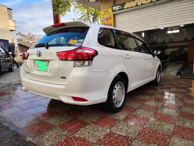 Toyota Corolla Fielder 2017, 70,000 km - 1.5 l - Bakı