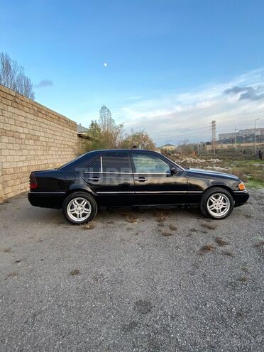 Mercedes C 230 1997, 210,394 km - 2.3 л - Bakı