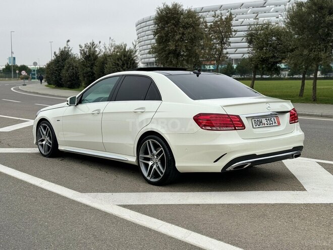 Mercedes E 350 4MATIC 2011, 231,000 km - 3.5 l - Bakı