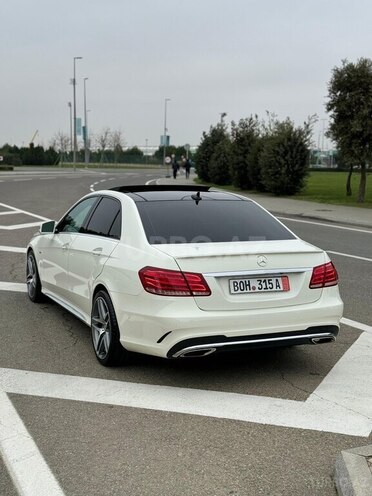 Mercedes E 350 4MATIC 2011, 231,000 km - 3.5 l - Bakı