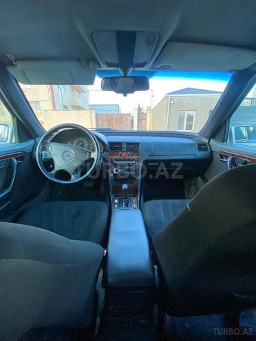 Mercedes C 220 1995, 250,000 km - 2.2 l - Bakı