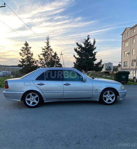 Mercedes C 220 1995, 250,000 km - 2.2 l - Bakı