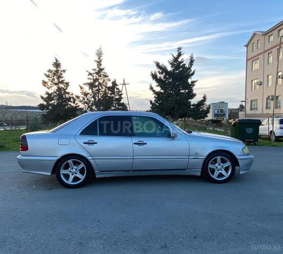 Mercedes C 220 1995, 250,000 km - 2.2 l - Bakı