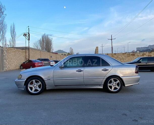 Mercedes C 220 1995, 250,000 km - 2.2 l - Bakı