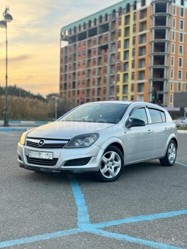 Opel Astra 2006, 286,000 km - 1.3 l - Bakı