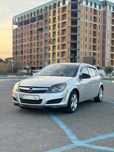 Opel Astra 2006, 286,000 km - 1.3 l - Bakı