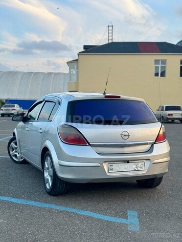 Opel Astra 2006, 286,000 km - 1.3 l - Bakı