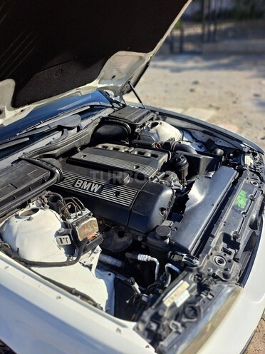 BMW 530 2002, 374,000 km - 3.0 l - Bakı