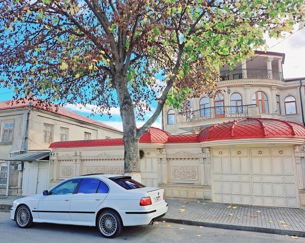 BMW 530 2002, 374,000 km - 3.0 l - Bakı