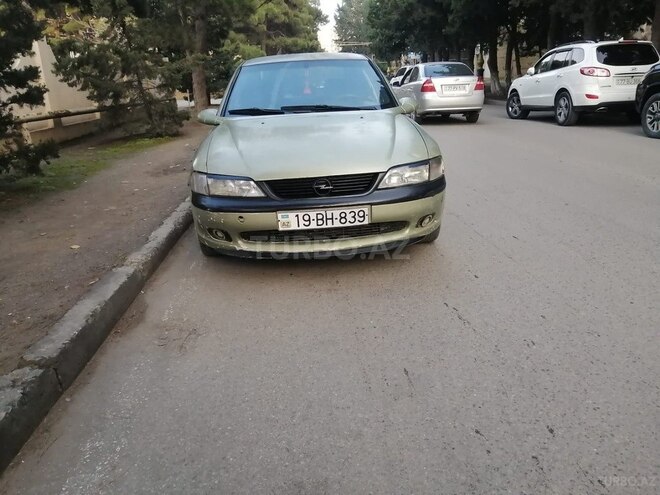 Opel Vectra 1996, 200,000 km - 1.8 l - Bakı