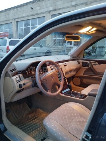 Mercedes E 320 2001, 313,148 km - 3.2 л - İsmayıllı