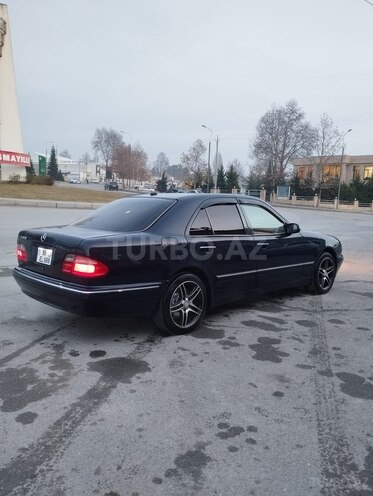 Mercedes E 320 2001, 313,148 km - 3.2 л - İsmayıllı