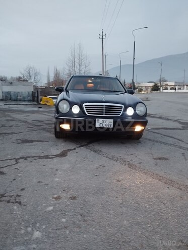 Mercedes E 320 2001, 313,148 km - 3.2 л - İsmayıllı