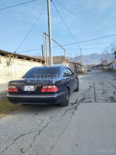 Mercedes E 320 2001, 313,148 km - 3.2 л - İsmayıllı