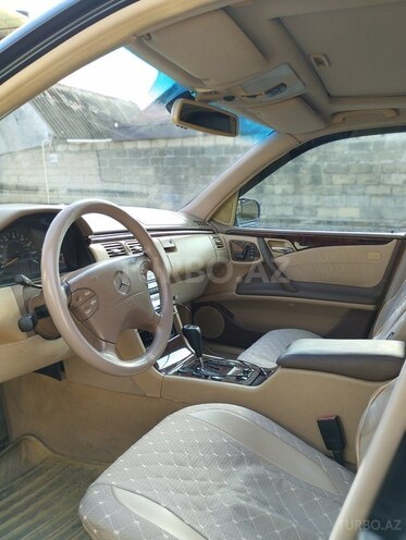 Mercedes E 320 2001, 313,148 km - 3.2 л - İsmayıllı