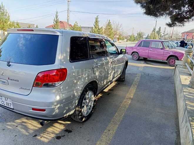 Mitsubishi Airtrek 2001, 290,000 km - 2.4 l - Şabran