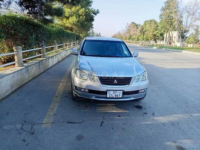 Mitsubishi Airtrek 2001, 290,000 km - 2.4 l - Şabran
