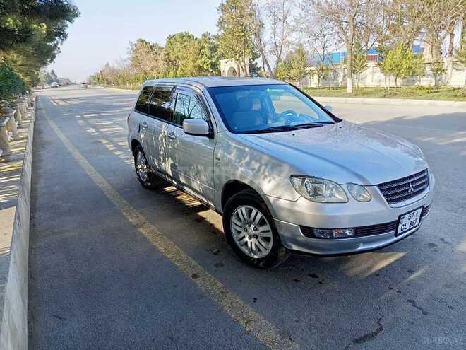 Mitsubishi Airtrek 2001, 290,000 km - 2.4 l - Şabran