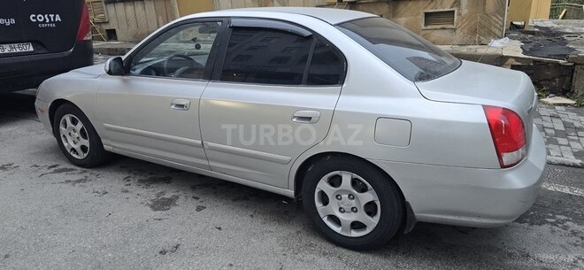 Hyundai Elantra 2001, 151,000 km - 2.0 л - Bakı